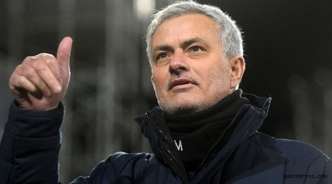 Roma, Jose Mourinho'yu resmen açıkladı!