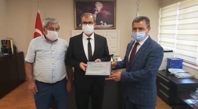 SGK Yozgat İl Müdürü Keskin'den Kayseri Şeker'e Plaket!