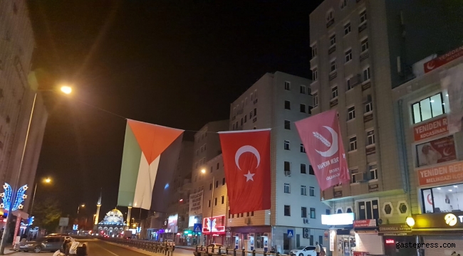 Yeniden Refah Partisi Kayseri İl Teşkilatı ''Kınamaktan başka hiç bir şey yapmayanları kınıyoruz''