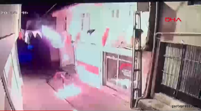 AK Parti İlçe binasına molotoflu saldırı!