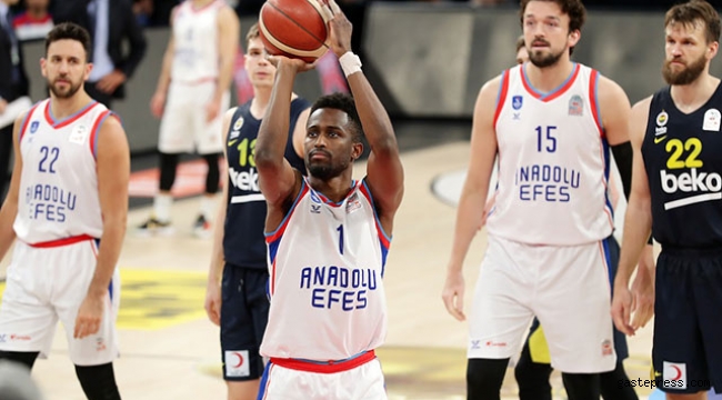 Anadolu Efes - Fenerbahçe Beko:  95- 73