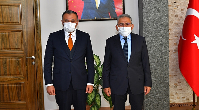 Başkan Büyükkılıç'tan Develi'ye ''Yeni Otogar'' Müjdesi!