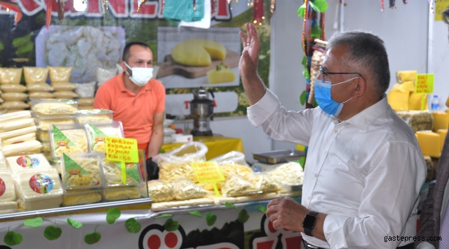 Büyükkılıç, Yöresel Ürünler Fuarı'nı Ziyaret Etti!
