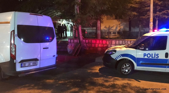 Emekli öğretmenin balkondan düşerek öldüğü dava sanıklarına ceza yağdı!