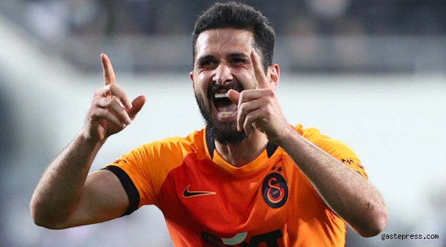 Galatasaray'da imza sırası Emre Akbaba'da!