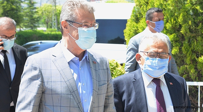 Kayseri'de Memduh Başkan, "Kayseri Şeker Yüz Akımızdır"