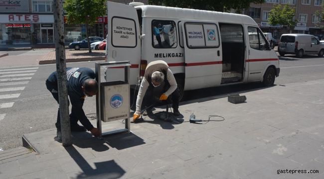 Kayseri Melikgazi'de Çöp Konteynerleri ve Sepetleri Yenilenmeye Başladı!