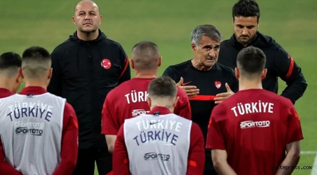 Şenol Güneş'e ağır suçlamalar! Turnuva öncesi ilk 11 belli oldu futbolcular küstü!