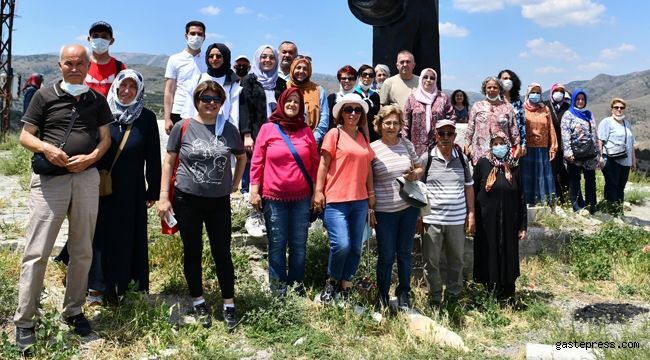 Ankara Büyükşehir'in Kent Gezileriyle Yerel Ekonomi Canlanıyor!