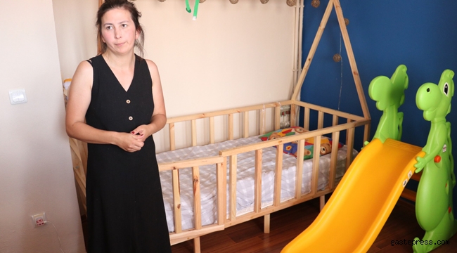 Evine giren tacizciyi son anda fark ederek komşularına sığındı! 