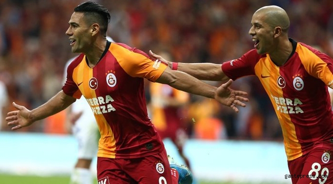 Galatasaray'da Falcao ve Feghouli kararı!