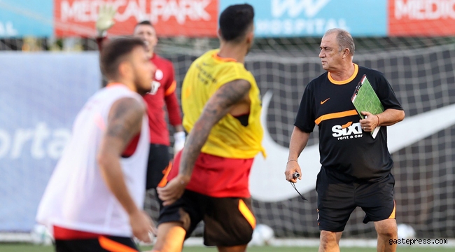 Galatasaray'da PSV Eindhoven hazırlıkları sürüyor!