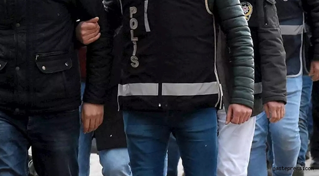 İstanbul’daki FETÖ operasyonunda 19 kişi yakalandı!