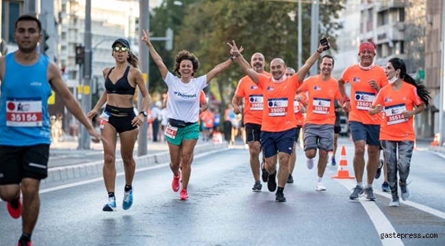 İzmir'de 9 Eylül Yarı Maratonu için geri sayım başladı!