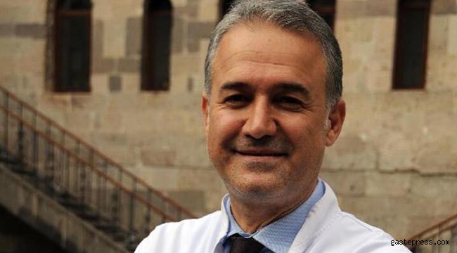 Kalp hastaları sıcak havalarda mineral ve sıvı dengesine dikkat etmeli!