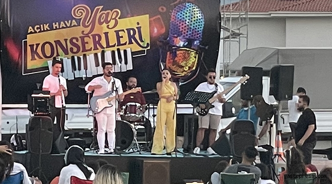 Kayseri Talas'da Cumartesi Sinema, Pazar Konser!