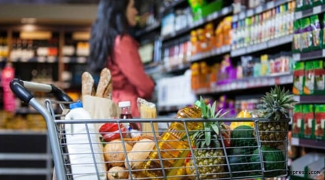 Market devi bir gecede kapandı ve sabah kapıya gelenler şok oldu!