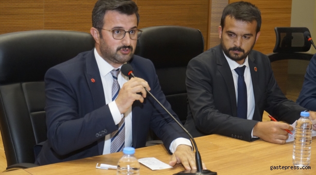 Saadet Partili Baki Coşkun ''Çürümüşlük Kol Geziyor''