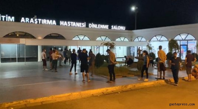 Vaka artışının sürdüğü Diyarbakır'da, PCR testi için uzun kuyruklar oluştu!