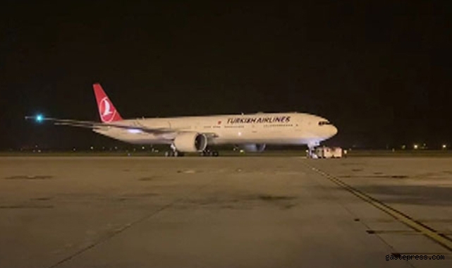 Afganistan'dan tahliye edilen 271 yolcu daha Türkiye'ye getirildi!