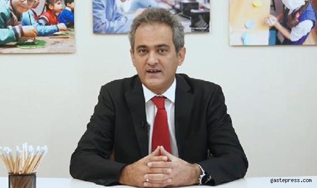 Bakan Özer'den önemli açıklamalar!