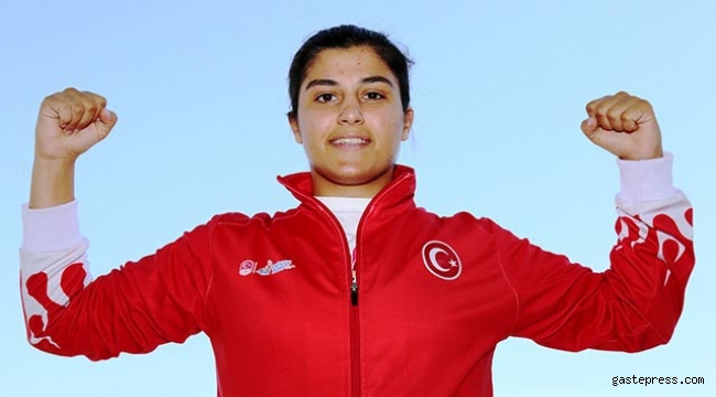 Busenaz Sürmeneli Olimpiyat Şampiyonu!