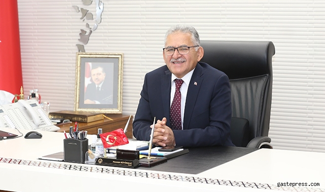 Büyükkılıç'tan Malazgirt ve Büyük Taarruz mesajı!