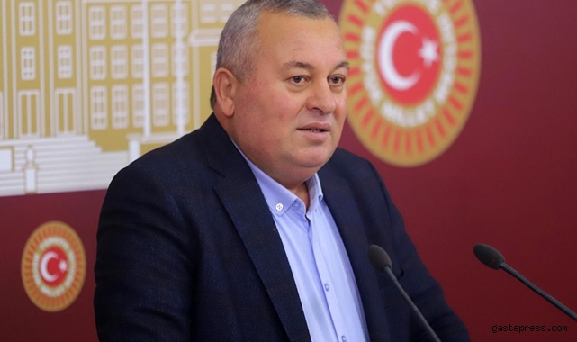 Cemal Enginyurt'un tepksi: "Halk TV'nin önünden geçen dayak yiyor"