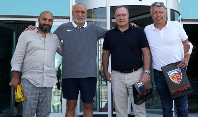 Hollandalı teknik direktör Dick Advocaat’tan Hikmet Karaman’a ziyaret!