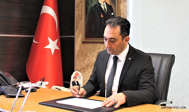 İYİ Partili Sebati Ataman "Gazi Mustafa Kemal ATATÜRK'ün isminin anılmadığı bir dua olamaz!''