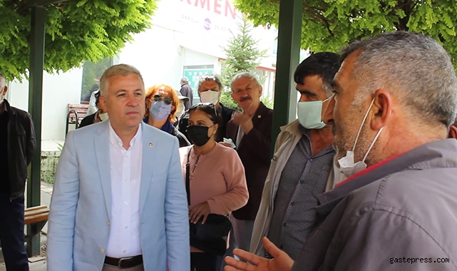 Kayseri Akkışla Tarım Kredi Kooperatifi Başkanı CHP Milletvekili Çetin Arık'a dert yandı!