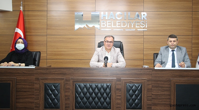Kayseri Hacılar Belediyesi'nden Yanan Orman alanlarına fidan desteği!