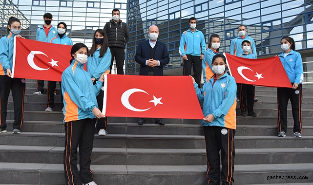 Kayseri Kocasinan Sporcuları Gurulandırdı.