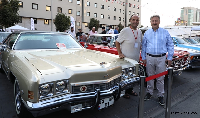 Kayseri Melikgazi'de Klasik Araç Festivali tüm hızıyla devam ediyor!