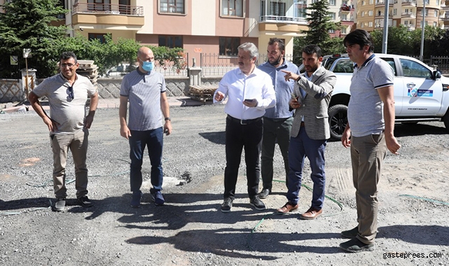 Kayseri Melikgazi'de Yol yenileme çalışmaları hız kesmeden devam ediyor!