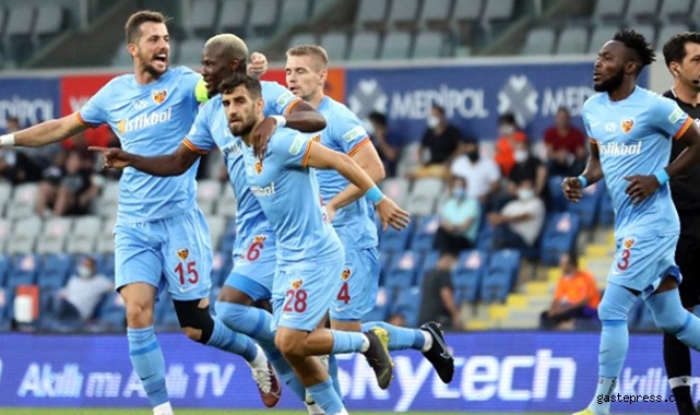 Kayserispor, ligdeki ilk galibiyetini Başakşehir deplasmanında aldı!