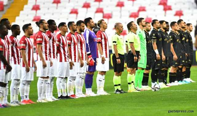 Konyaspor, Sivasspor'un serisini bozdu!