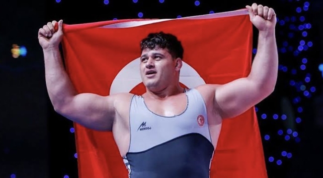 Rıza Kayaalp'ten Tokyo'da bronz madalya!