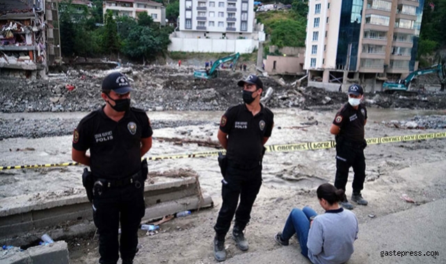 Sel felaketinde can kaybı 70'e yükseldi!