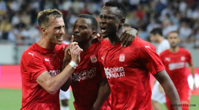 Sivasspor'dan deplasmanda müthiş zafer!