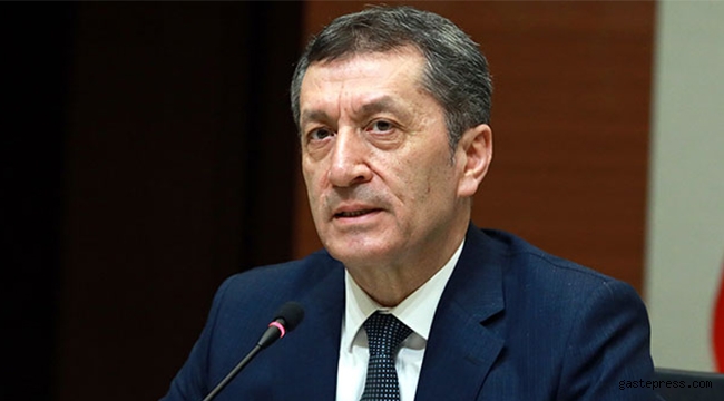 Ziya Selçuk: Milli Eğitim Bakanlığı görevim bugün itibarıyla nihayetlenmiştir!