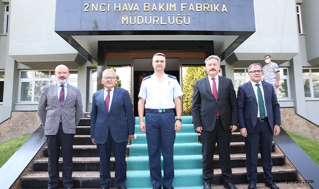 Başkan Büyükkılıç ve ilçe belediye başkanlarından Garnizon Komutanına ziyaret!
