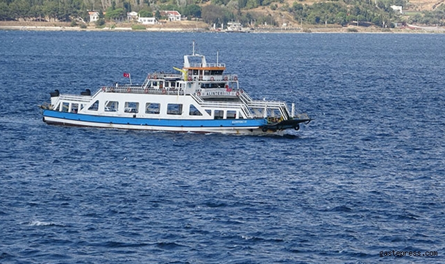 Gökçeada'ya yarınki tüm feribot seferleri iptal edildi!