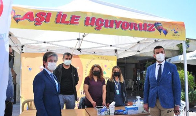 İlk doz aşısını yaptıran 100 kişiye çekilişle balon turu hediye!