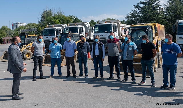 Kayseri Büyükşehir ve İlçe Belediyeleri, Afet bölgesi Bozkurt'ta yaraları sardı!