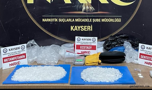 Kayseri’de uyuşturucu operasyonu: 3 gözaltı!