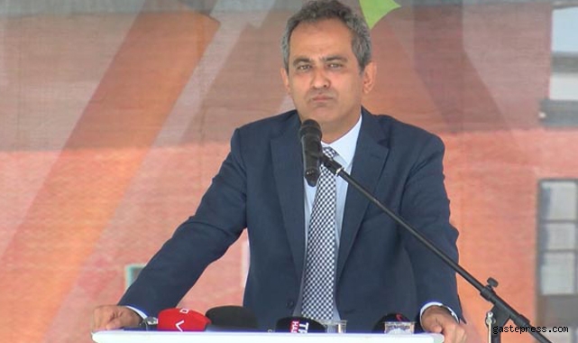 Milli Eğitim Bakanı Özer: Okulları artık kapalı tutma lüksümüz yok!