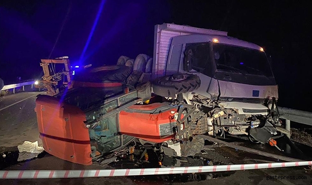 Burdur'da feci kaza: 3 ölü, 3 yaralı!