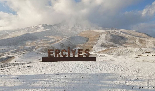 Erciyes'e kar yağdı!