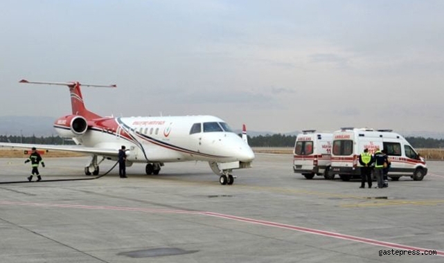 Kalp hastası 2 çocuk, uçak ambulansla İstanbul'a sevk edildi!